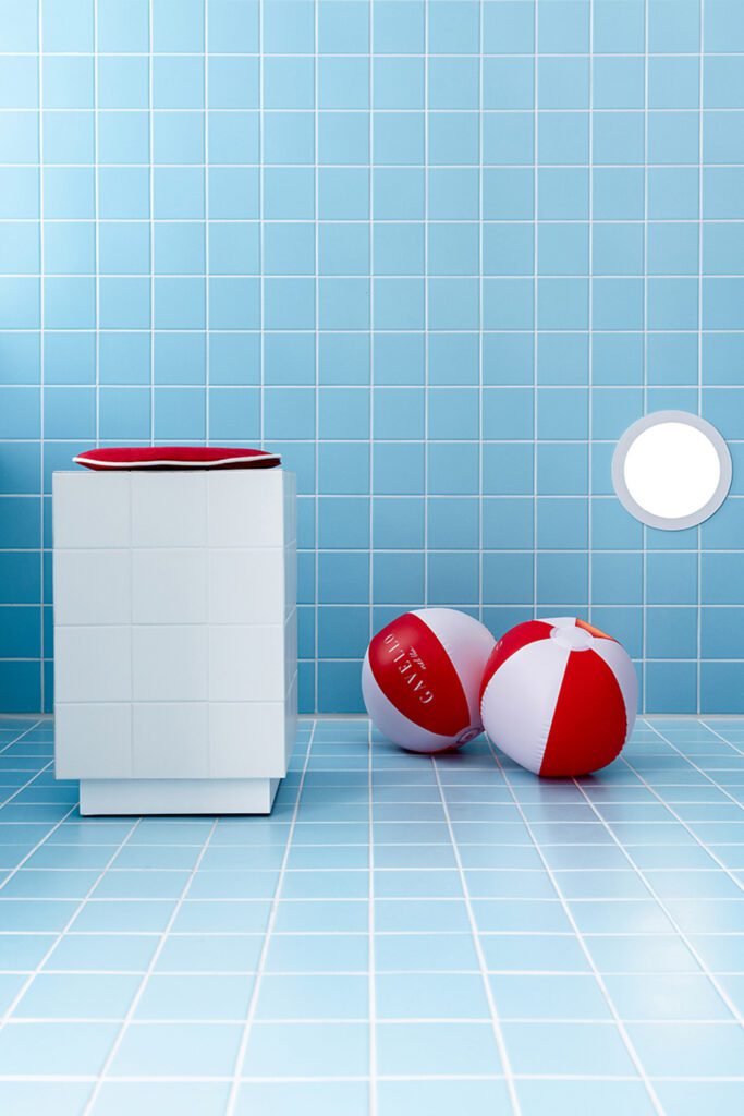 雅典圣徒旨在创建怀旧和欢迎美学