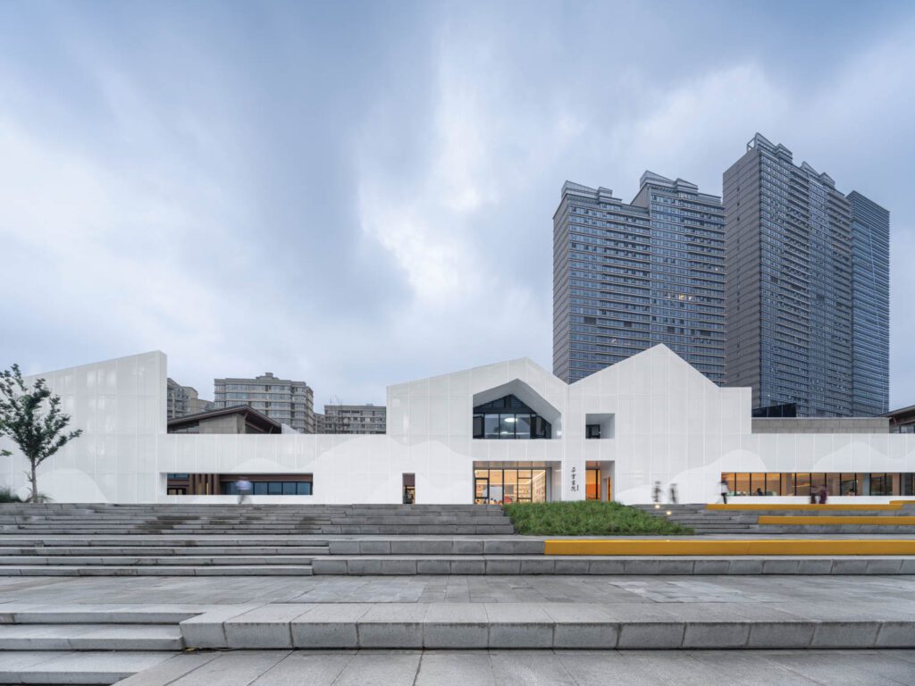 99平方英尺商店后台Wuyue广场