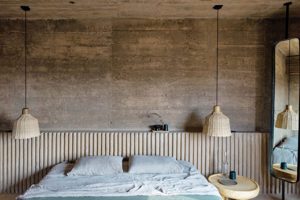 客房装饰有纹理和最小值,包括插件固定装置