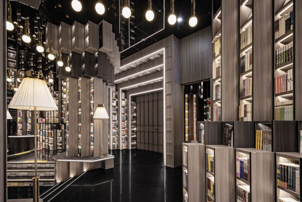 自定义底层灯侧侧阅读坑,该坑在事件期间为访问者起降座位