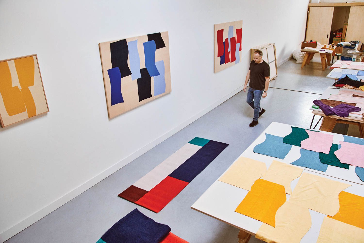 伊森库克走过工作海