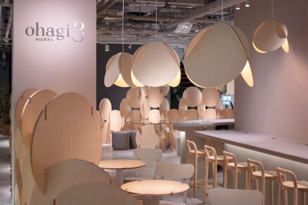 欢乐软粉色调色板带出木头温暖