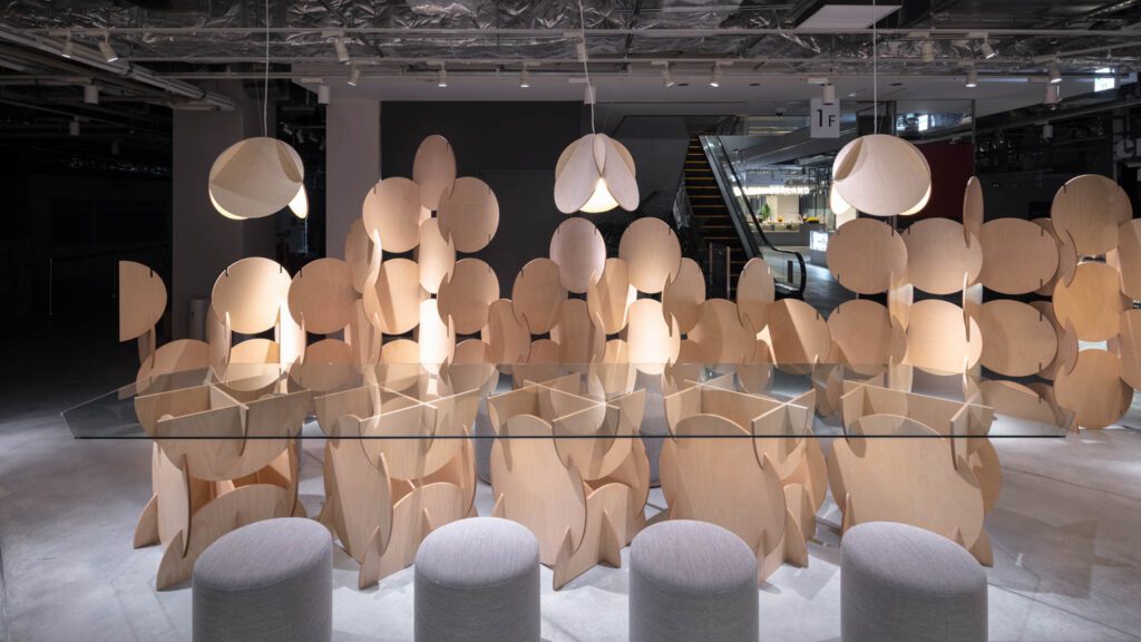 圆形排列为封存玻璃板基