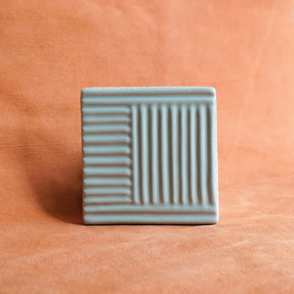 黑灰地块线性模式