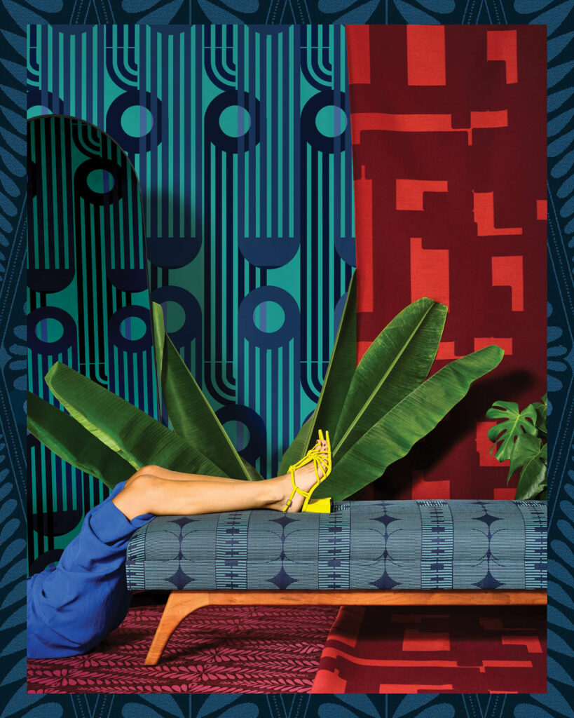 收集蓝粉图形织物