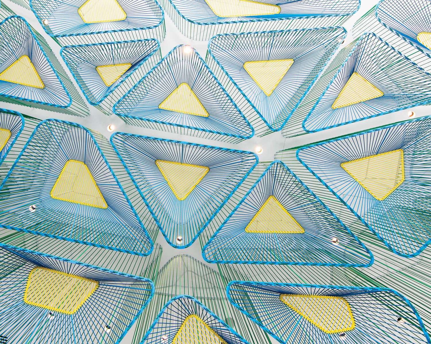 查封WMATA安装天花板