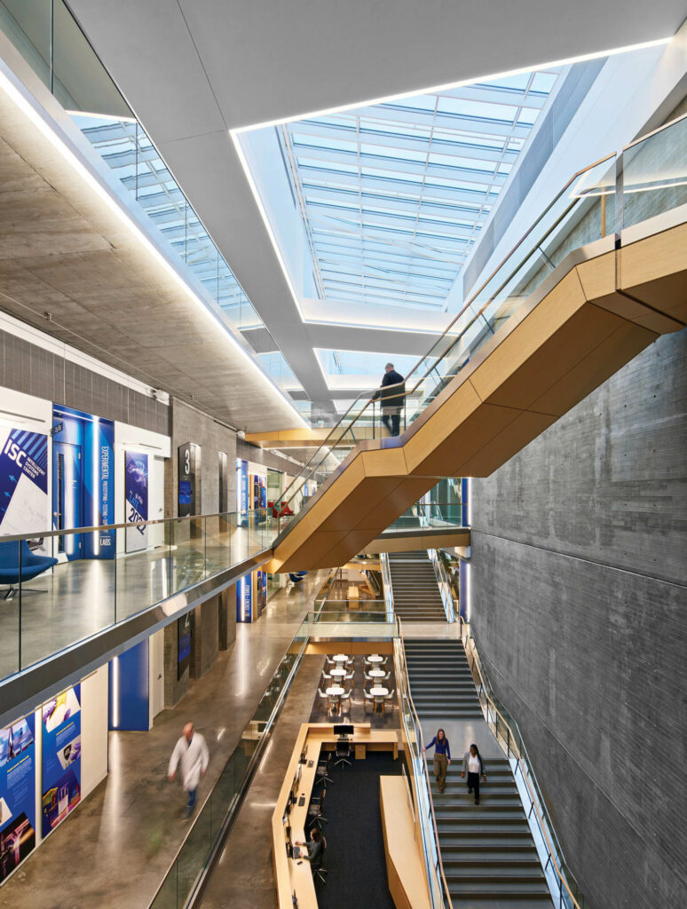 JohnsHopkins大学应用物理实验室上方的玻璃天花板