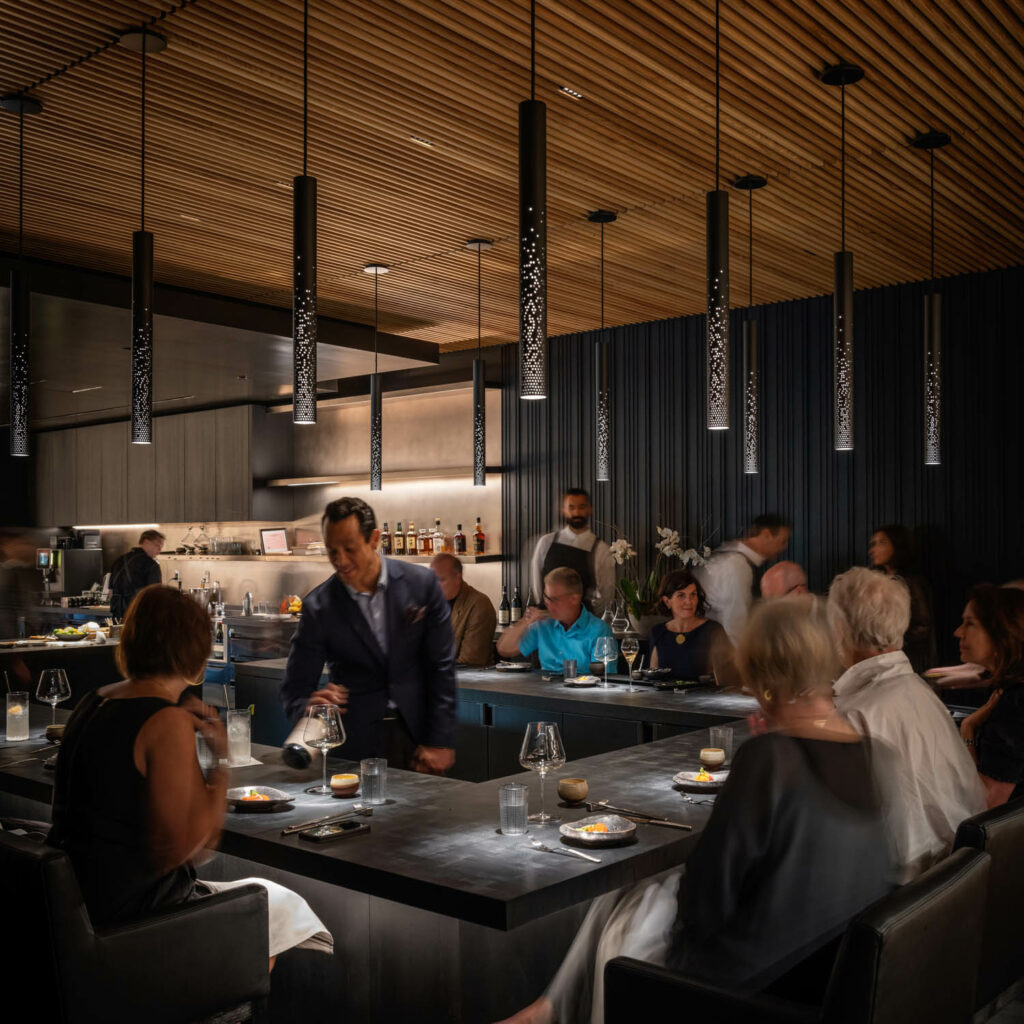 Cyrus餐厅内餐厅由Olson Kundig