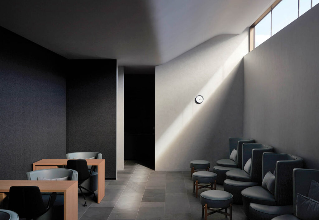 指甲/剪切室和内存窗口