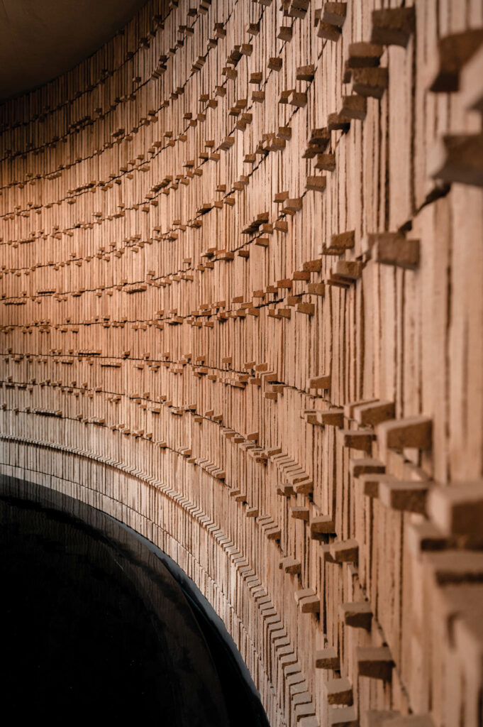 terra-cotta瓦与装饰插件混合