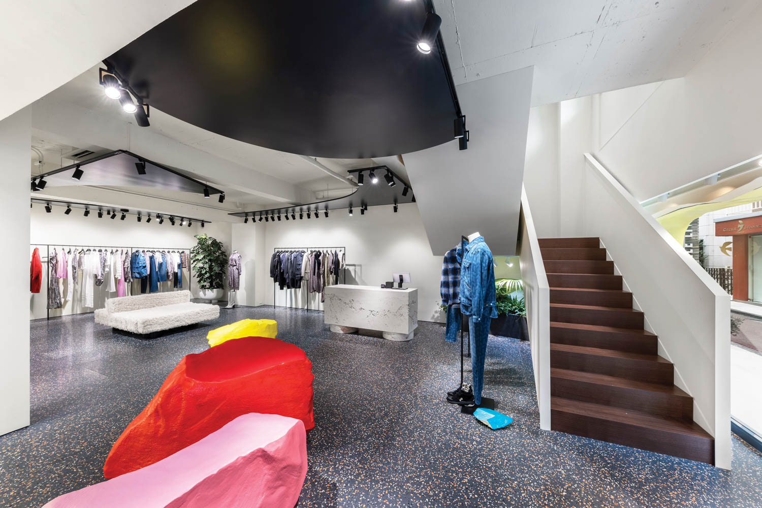 伊莎贝尔马兰特内部阶梯