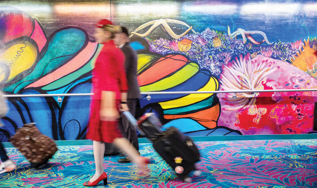 机场通道带动态海洋壁画