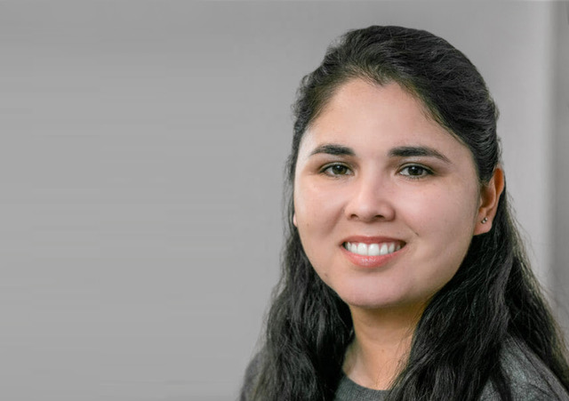 Natalie Ruiz 豪华多家庭住宅代理校长和高级/晚居WATG