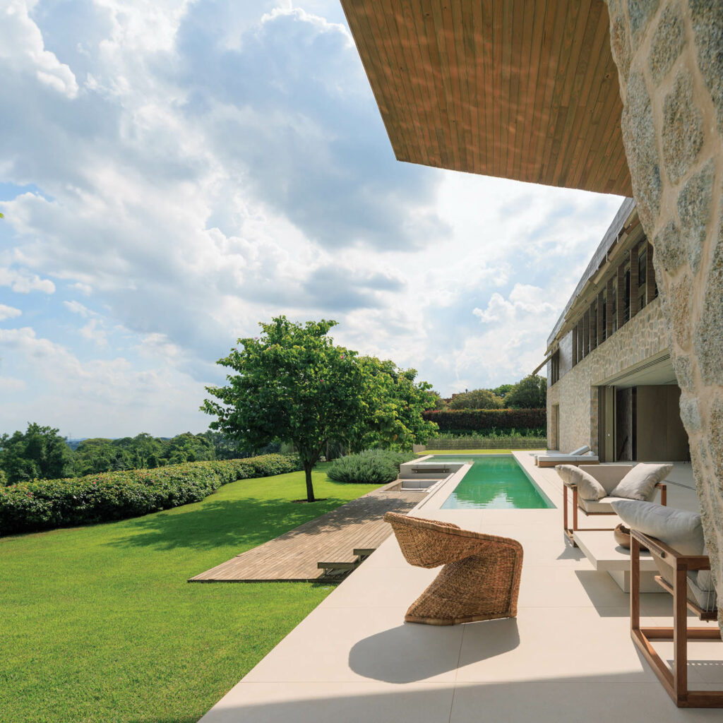 上挂院子上建巴西