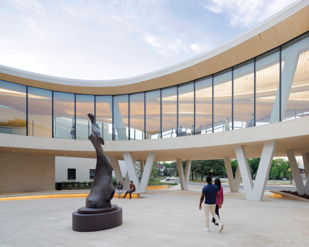 阿肯色州美术博物馆窗口曲线墙