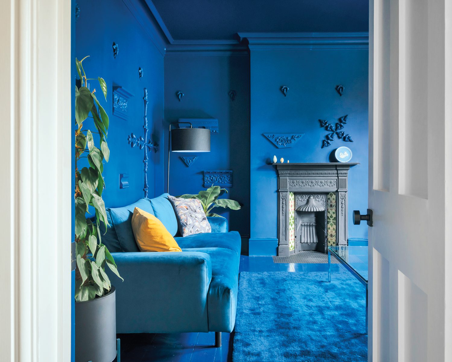 双流海洋水覆盖休息室墙-应用石膏结构碎片