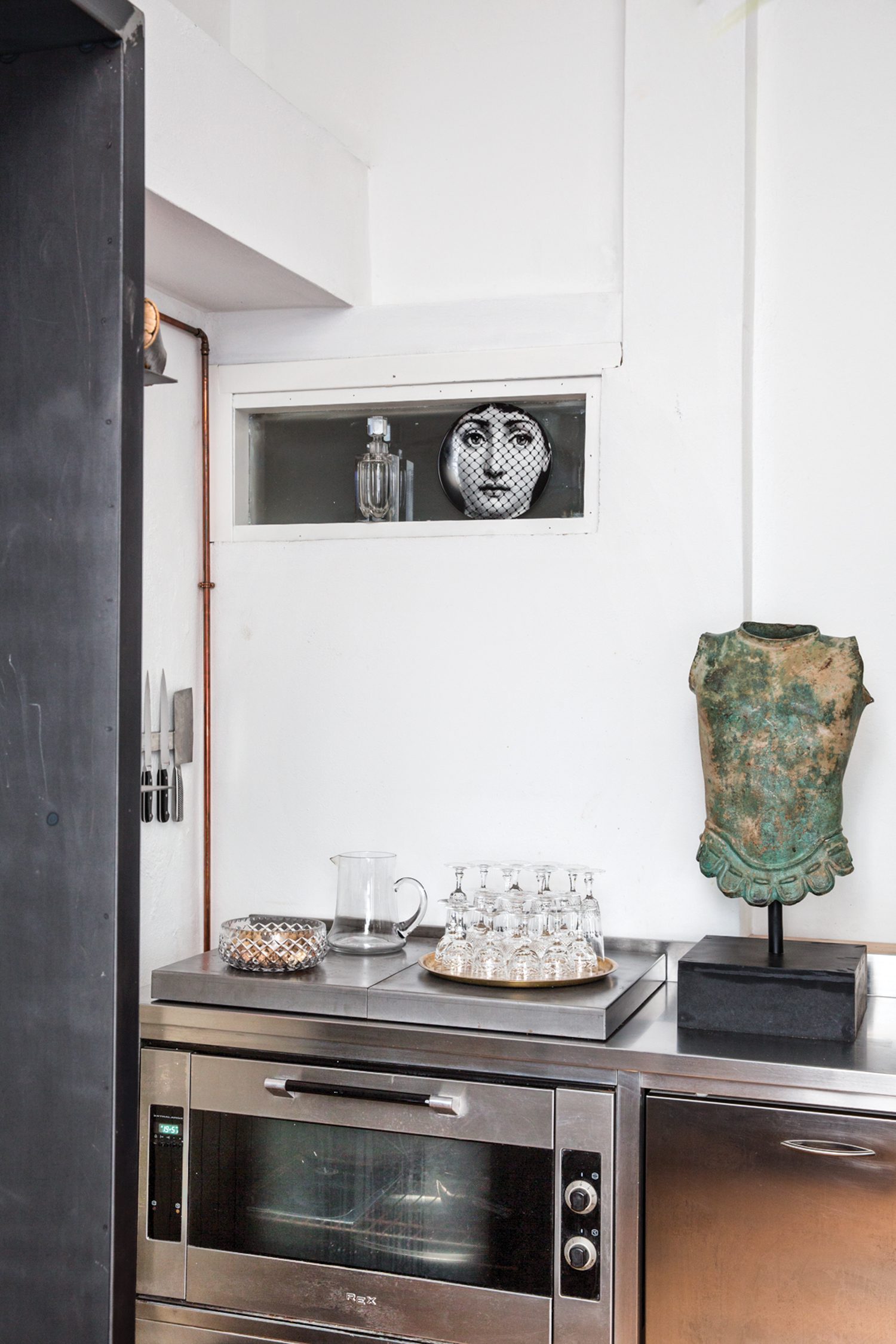 Tommasospinzi米兰公寓厨房视图