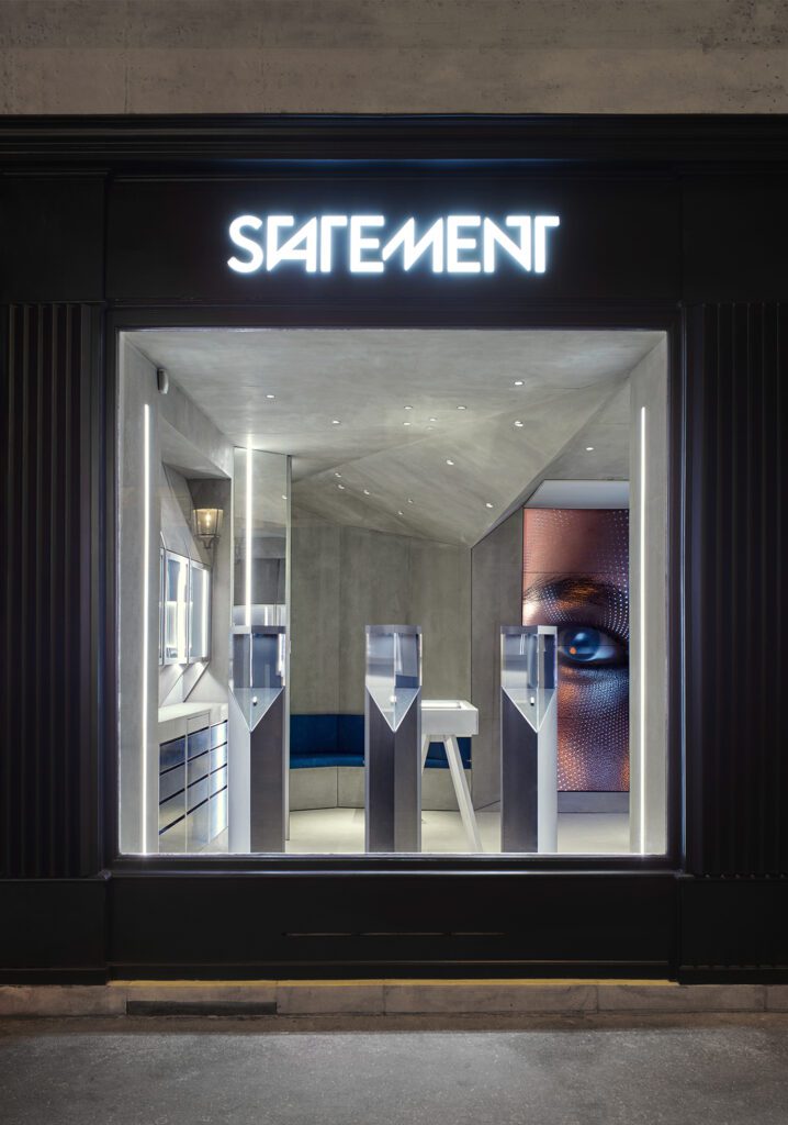 报表首饰商店是建筑师Agathe Labaye、艺人Florian Sui和建筑师Abilal & Ropars合作照片由Quentin Lacombe制作