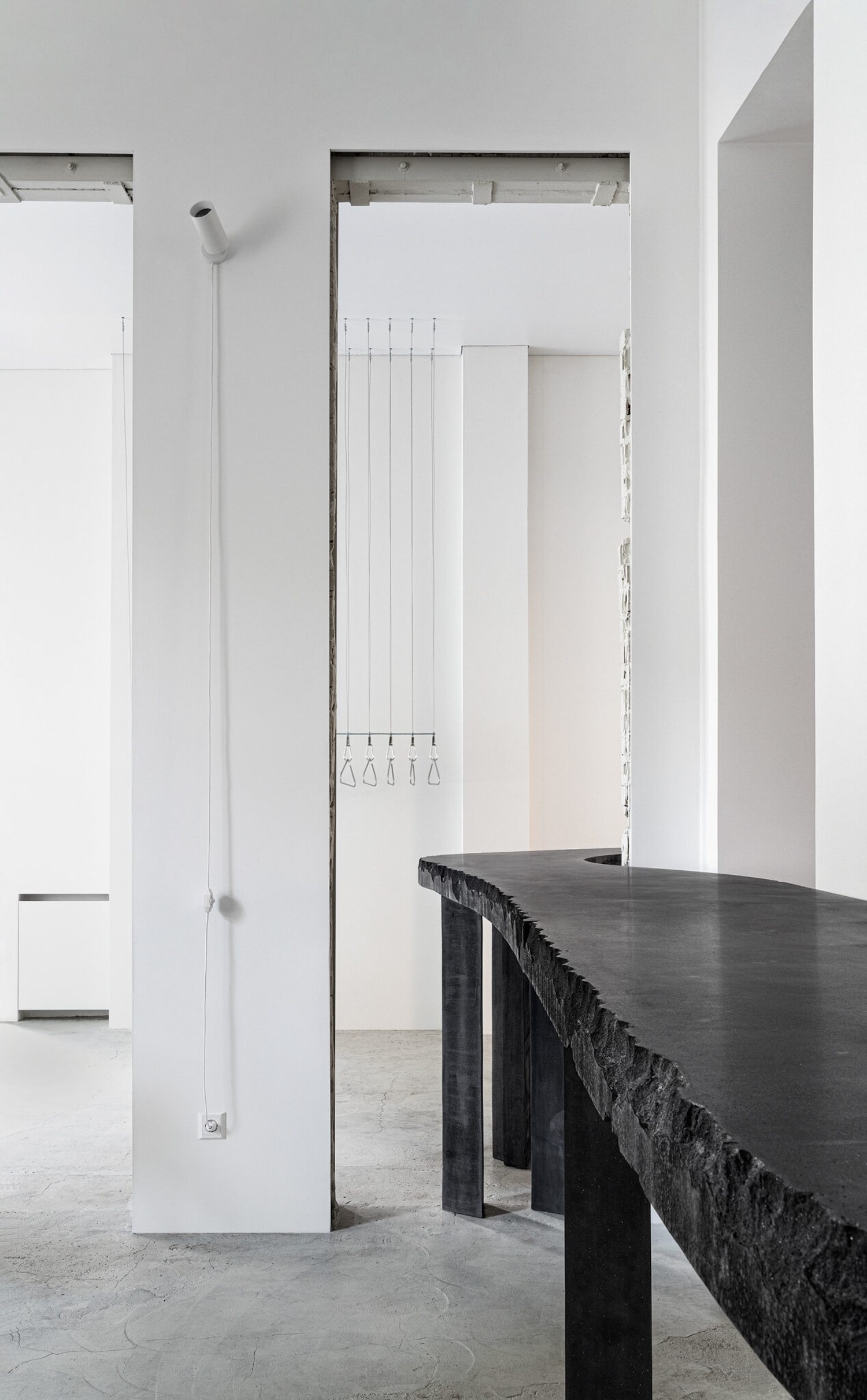 其有机形边缘用手割去照片来源:Yevhenii Avramenko和Nata Kuryrenko