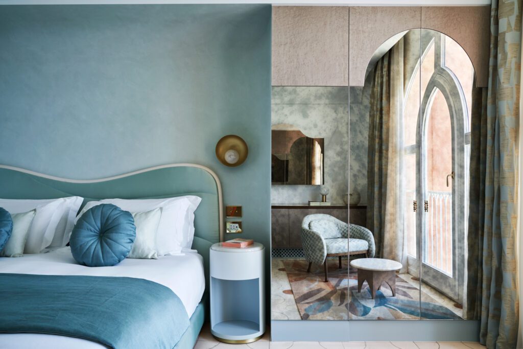 几何曲线完全补充每个房间的个体架构