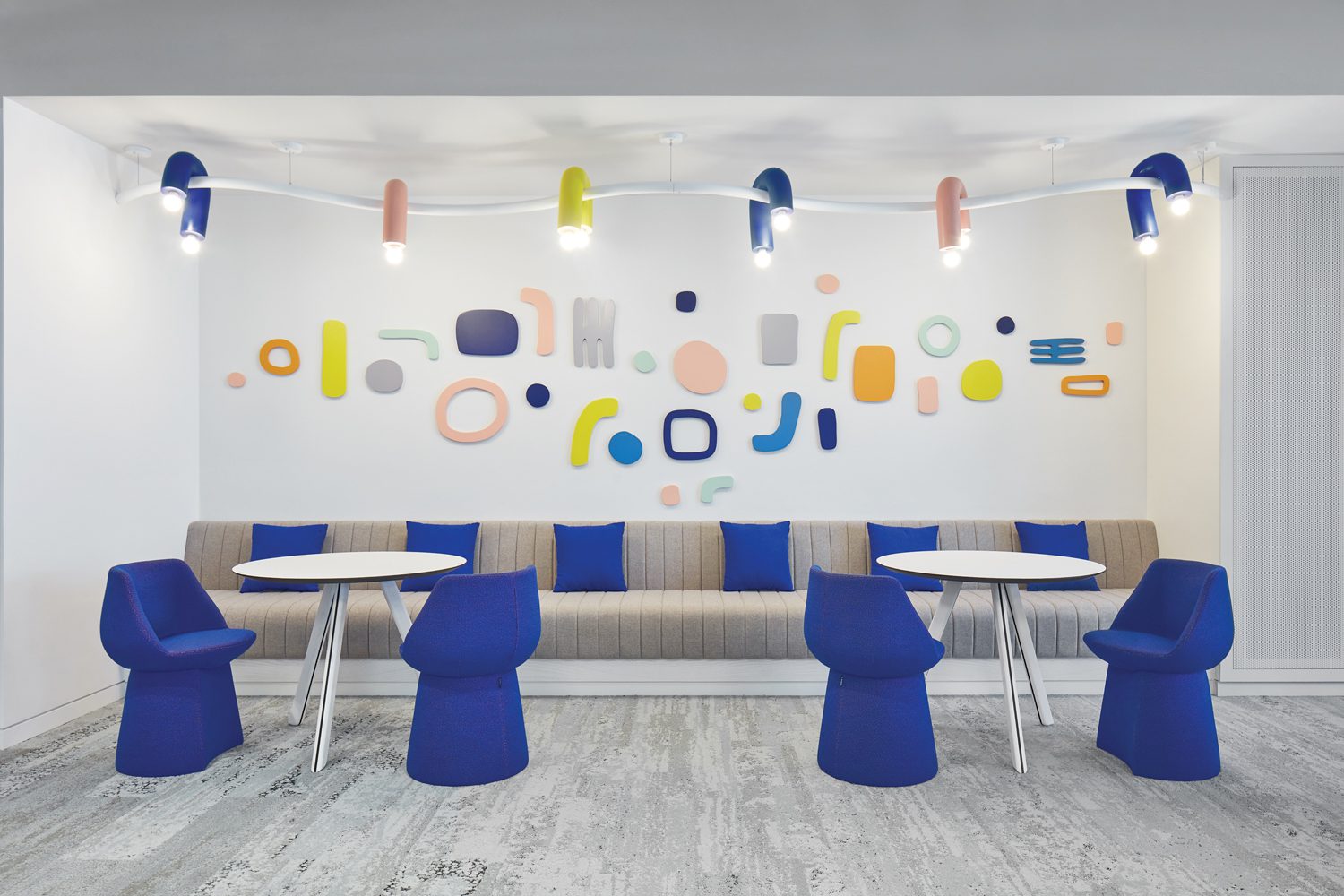 Roar在阿拉伯联合酋长国阿布扎比启动幼儿局