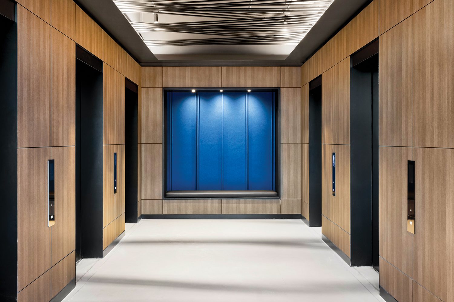 黑钢金属厂和工程雪茄板嵌套带声波感知分解电梯大厅