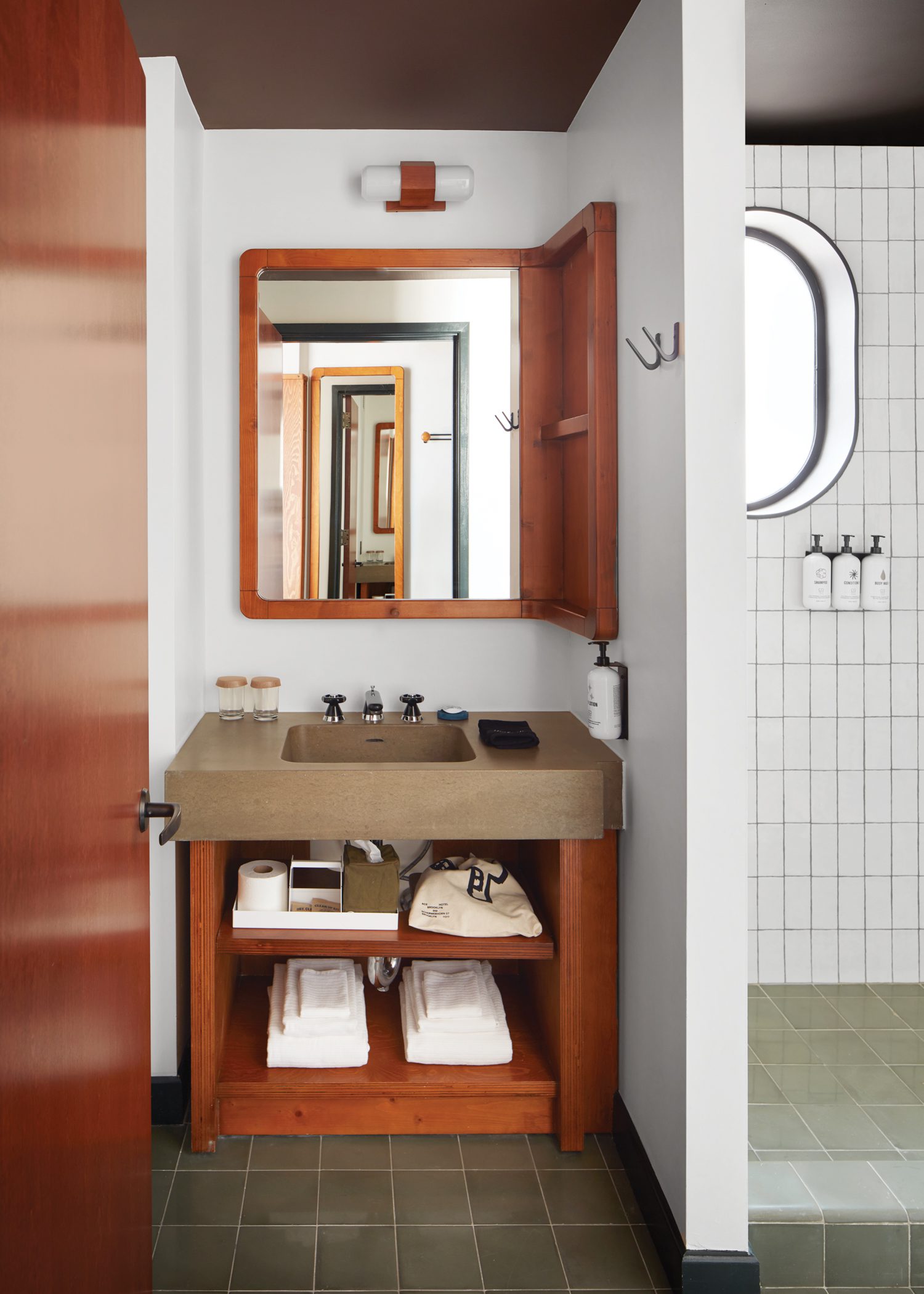 Ace Brooklyn宾馆由Roman和Williams和Stonehill Taylor组成