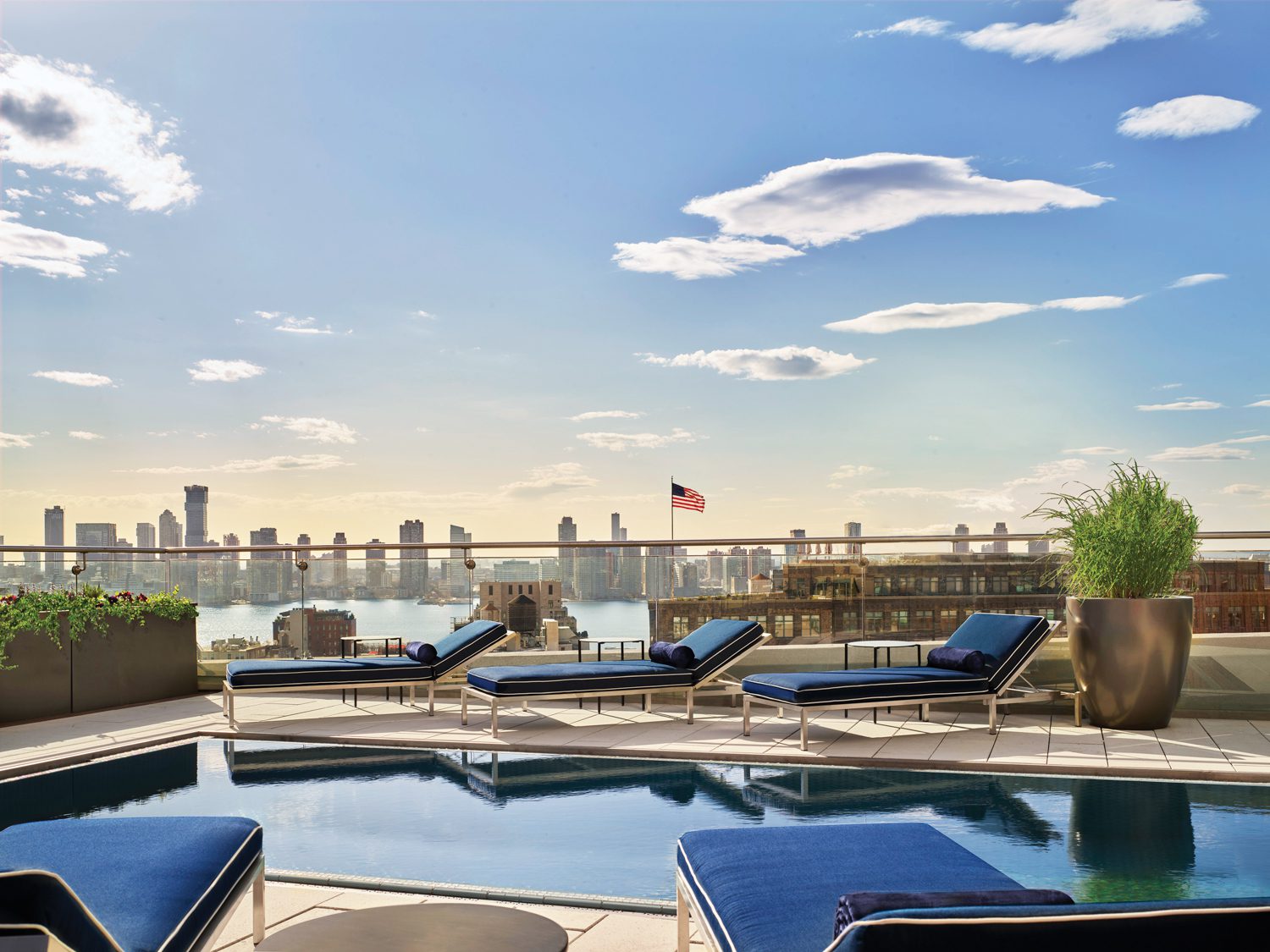 现代HaussoHo鲍尔斯公司