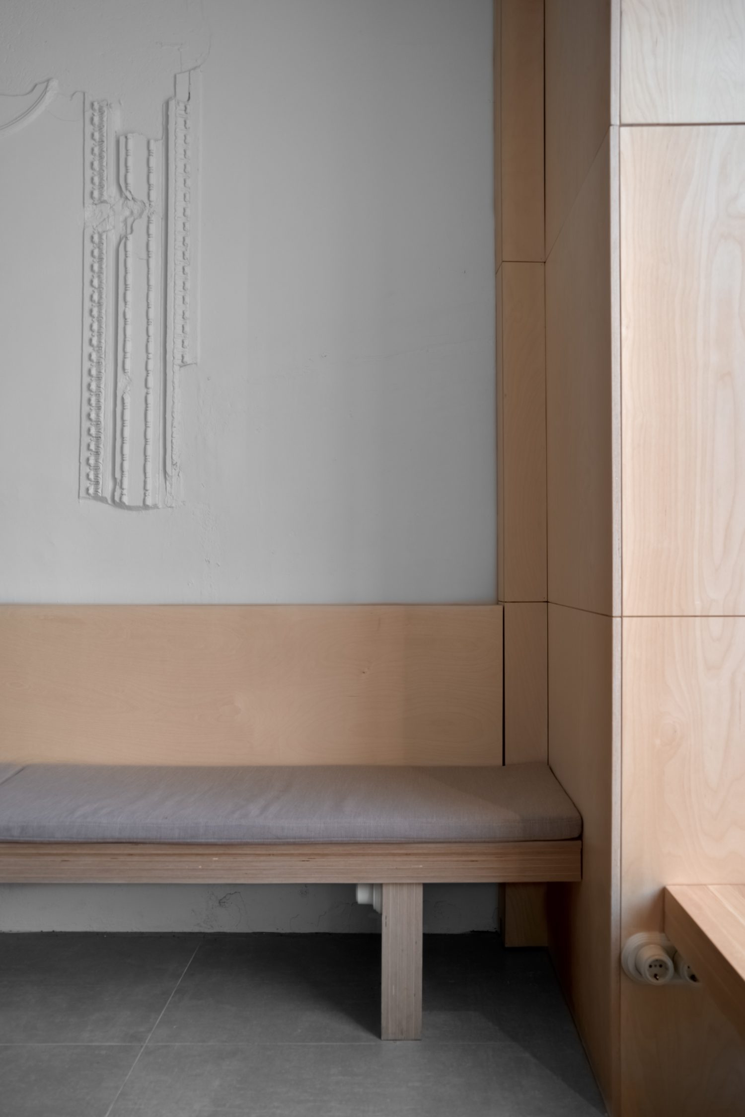 原型仿真机与定制装饰板交互