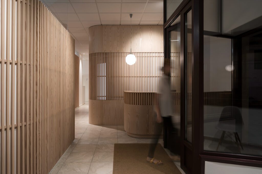 圆边聚集到接收区