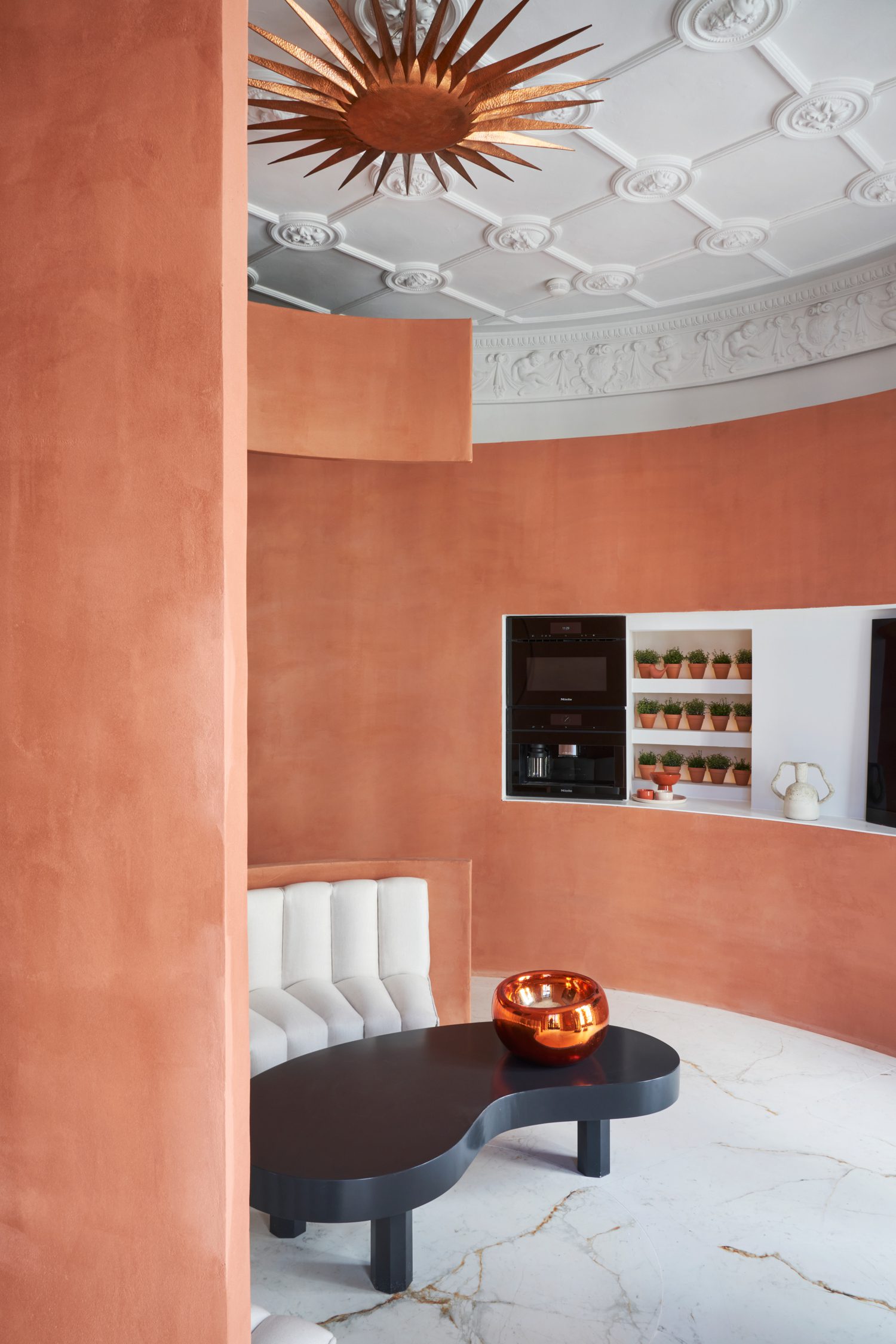 切出显示厨房Miele电机