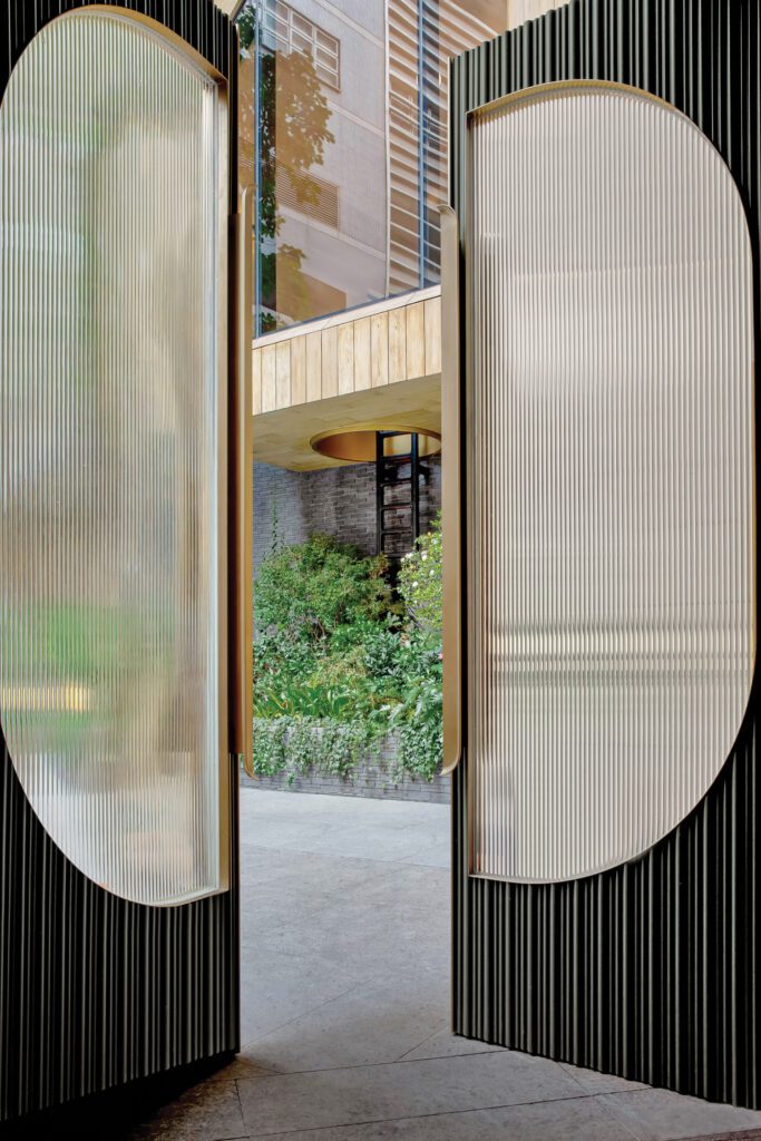 入口剖面,让离岸居民对木屋有框架视图