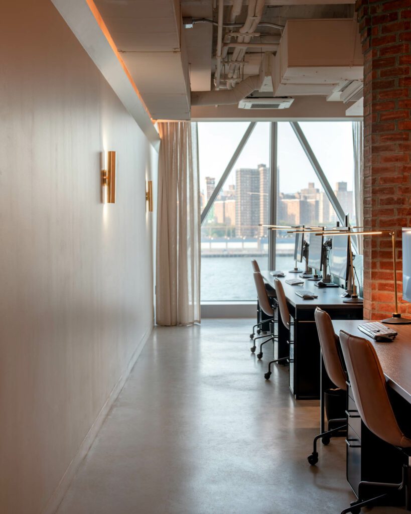 juniper表灯和Waldner办公台表