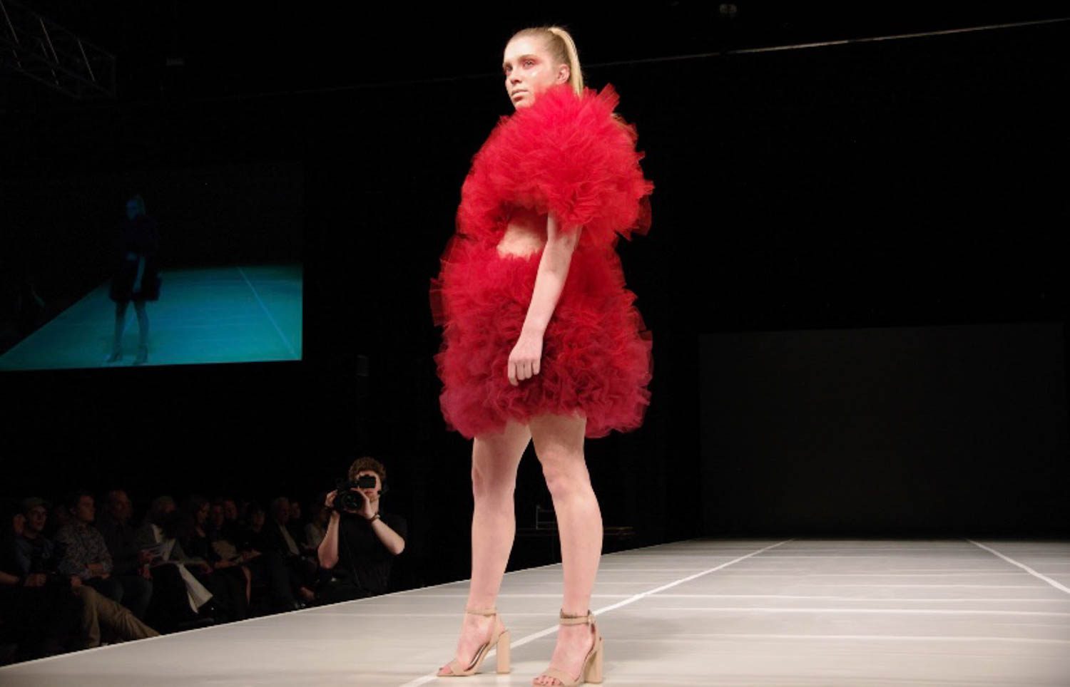 面部Clubkidz和头灯