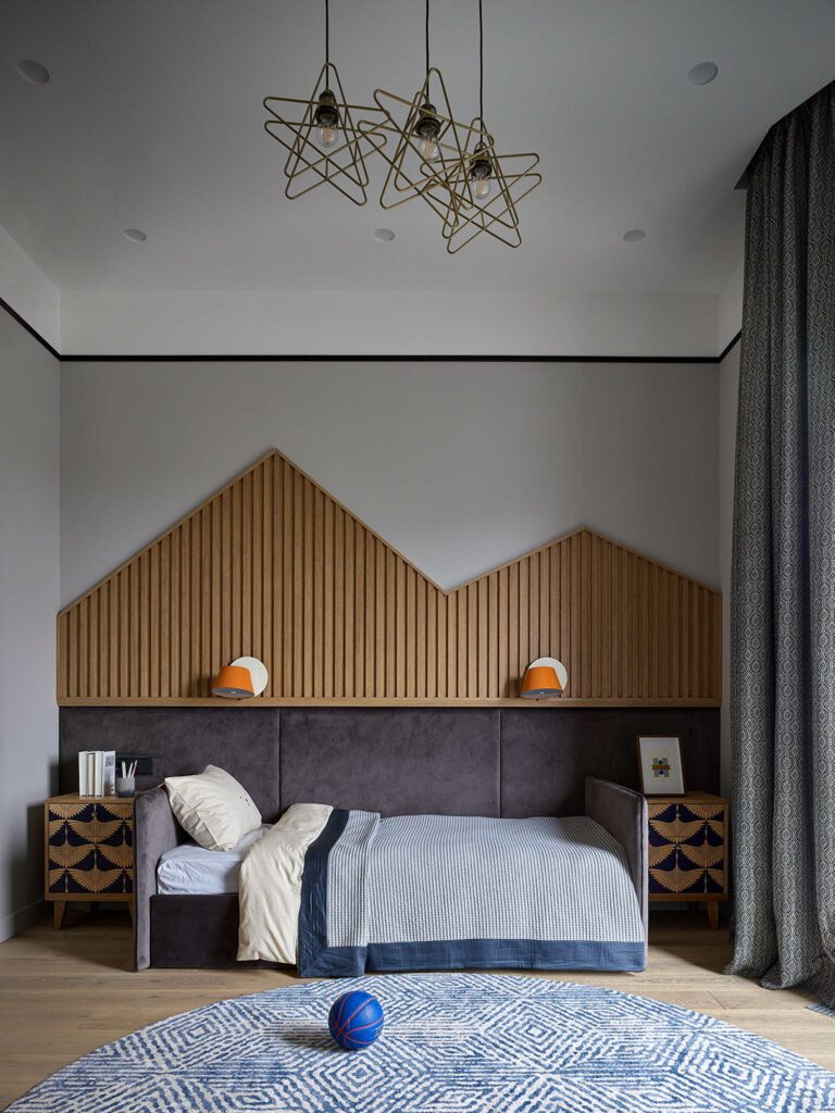 自定义橡木板超出儿子卧室定制床面,新日前由Idea、Mullan Lightti