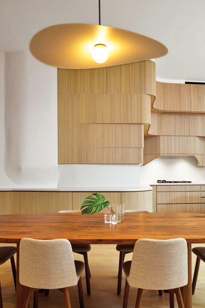 PendantGlobs女士和先生们Studio