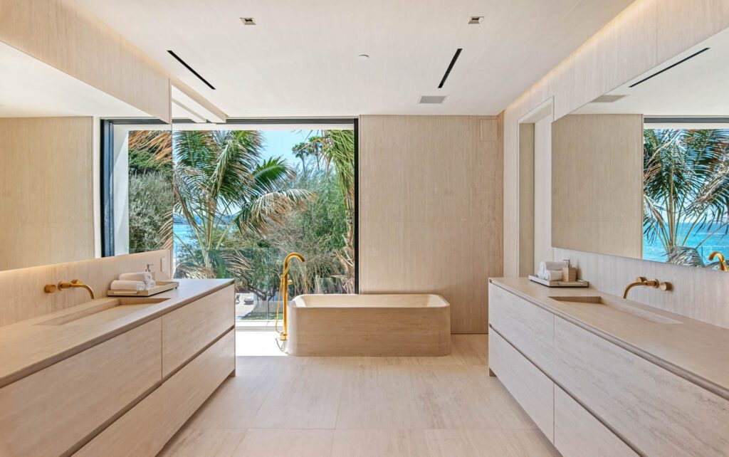 全定制 主浴场为橡树和叉树