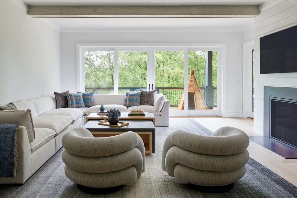 起居室地毯由ArtLoom使用