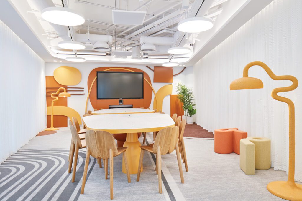 装饰和照明特征奇想曲线形状