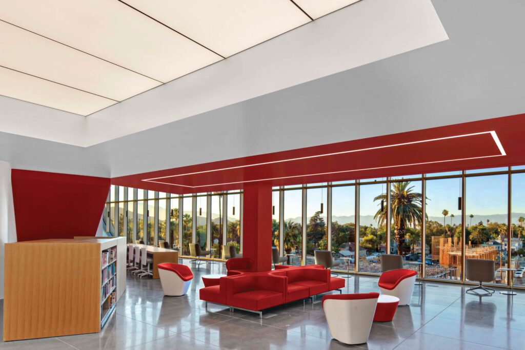 Jehs+Laub轮椅加入 Boonzaaijer & Spierenburg模块化沙发