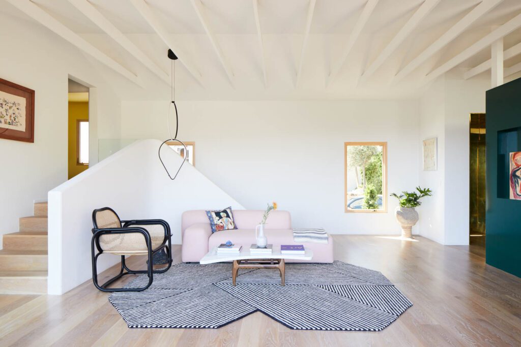 客厅 Michael Anastrassiades写Flos挂上LaCividina沙发