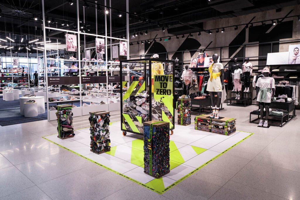 耐克商店内集合箱