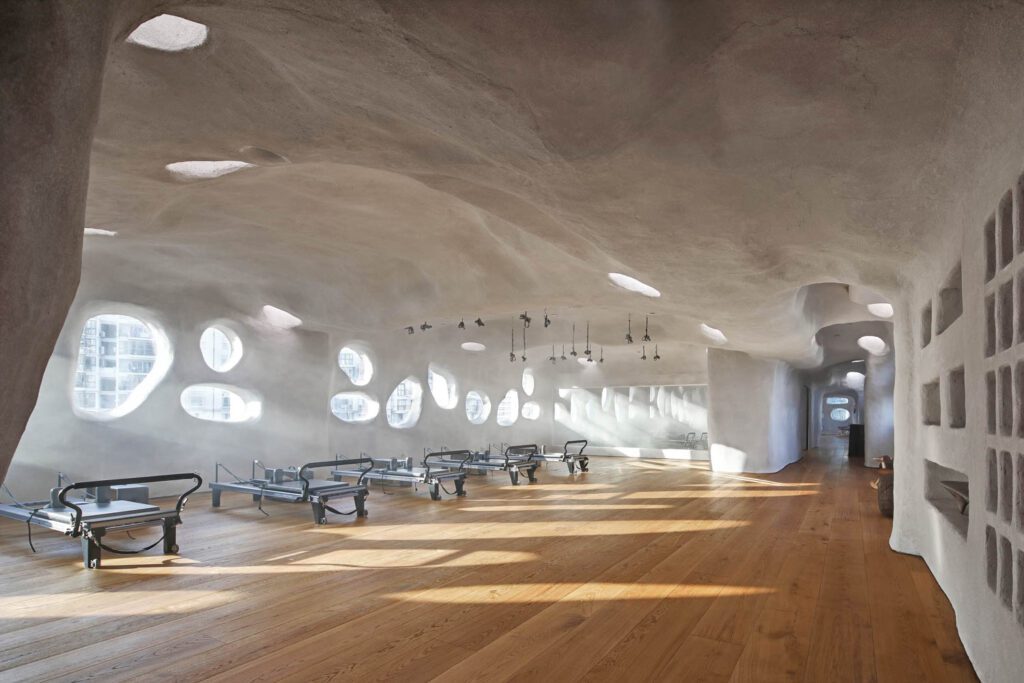 最大三间教室中均含平衡体比拉多修剪床和橡树板