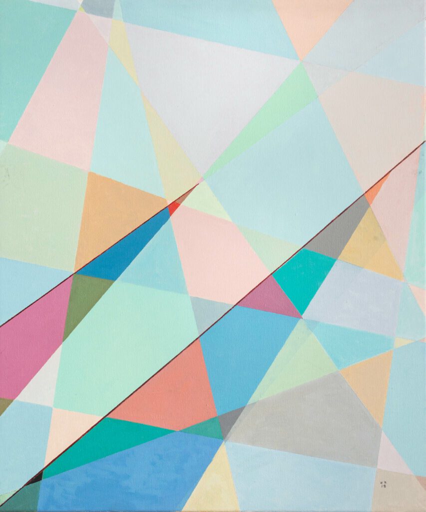 组成自2018年,并包含几何模式,有各种蓝树、粉红树和绿树