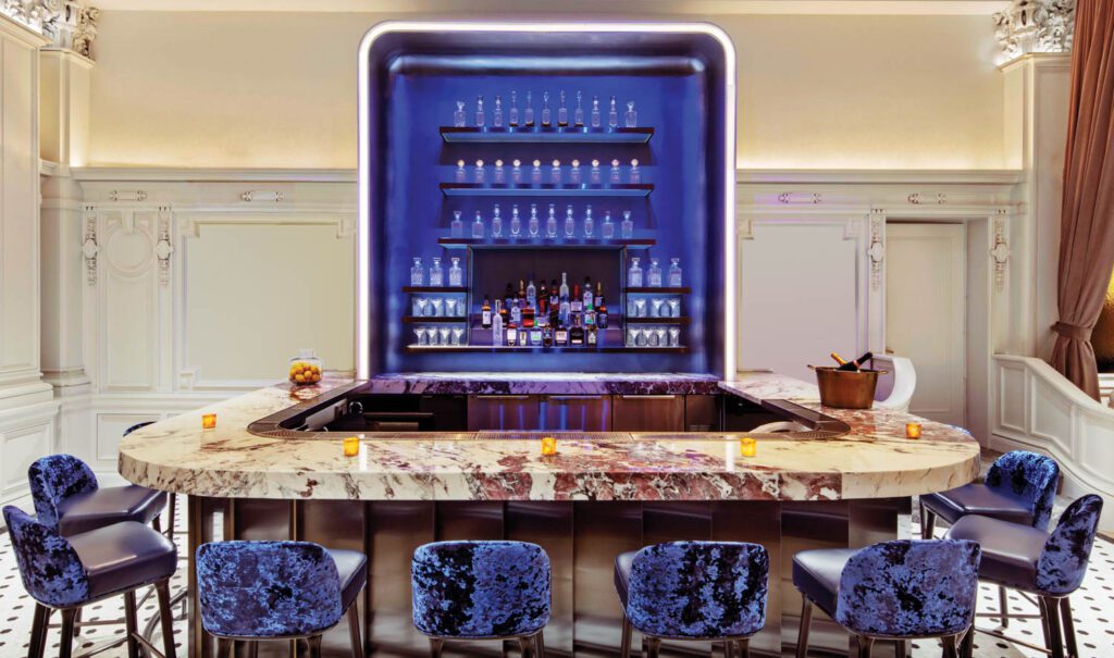 粉碎天鹅绒蓝吧凳