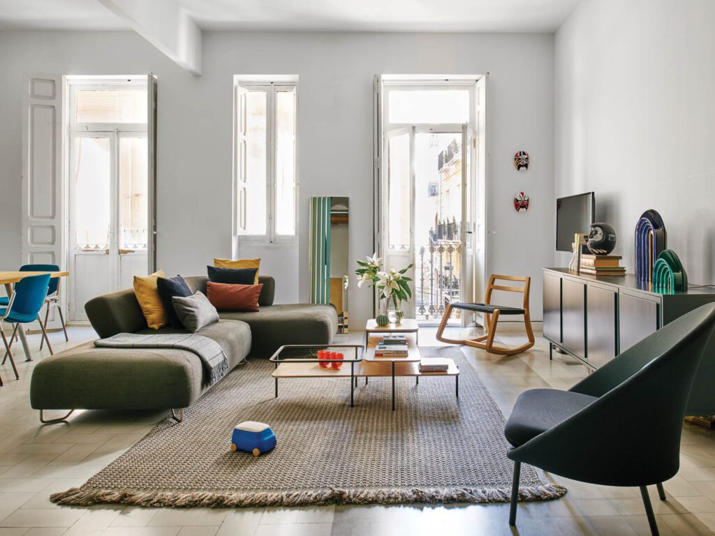 双臂椅Exermim锁定起居室