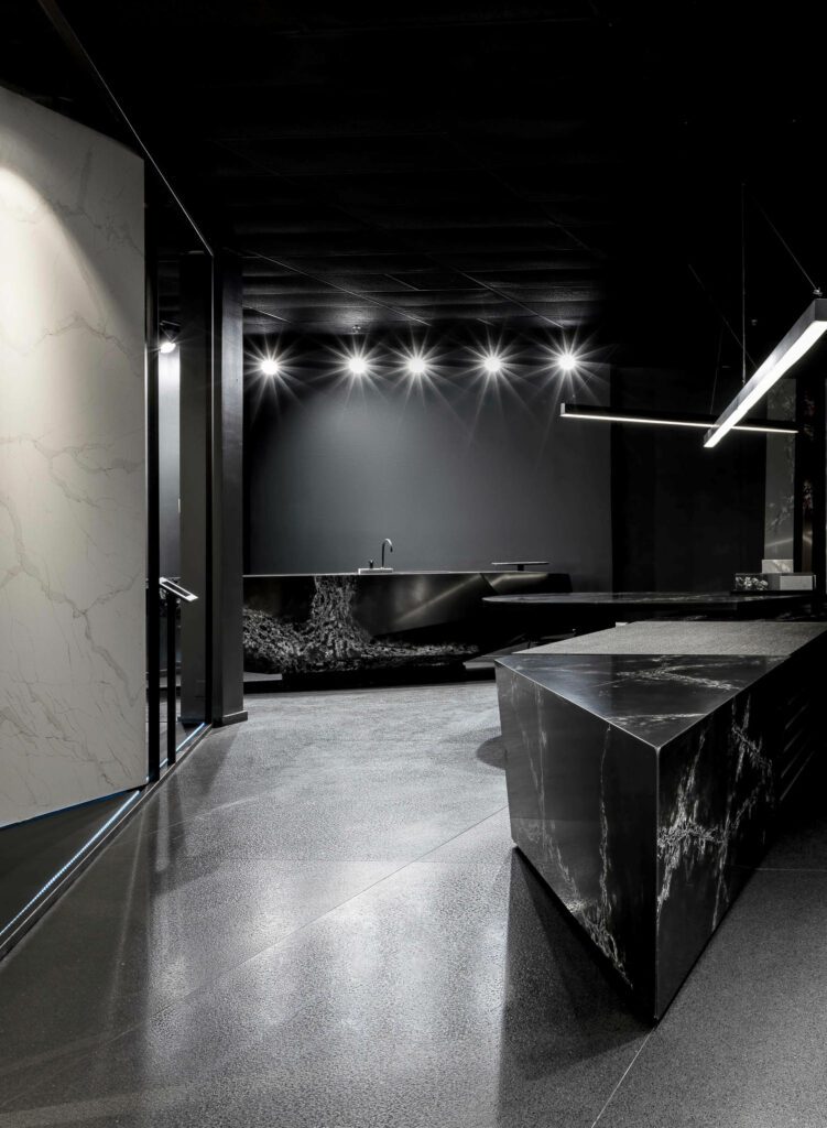 灰面和楼层造出惊人美学