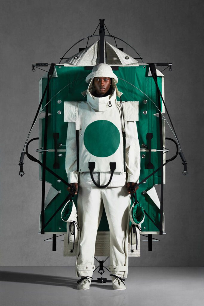 克雷格绿色手工艺高功能室外齿轮用绿色回想昆虫exskeletons