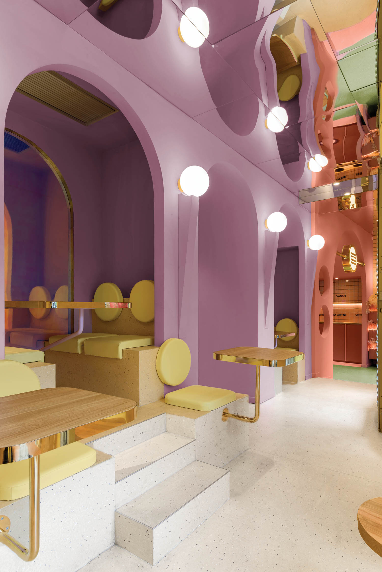 布尔格斯米兰紫墙