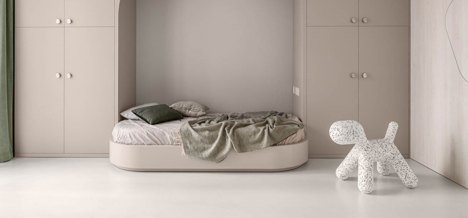 床旁有Natalie Dubrovska蓝大理堂